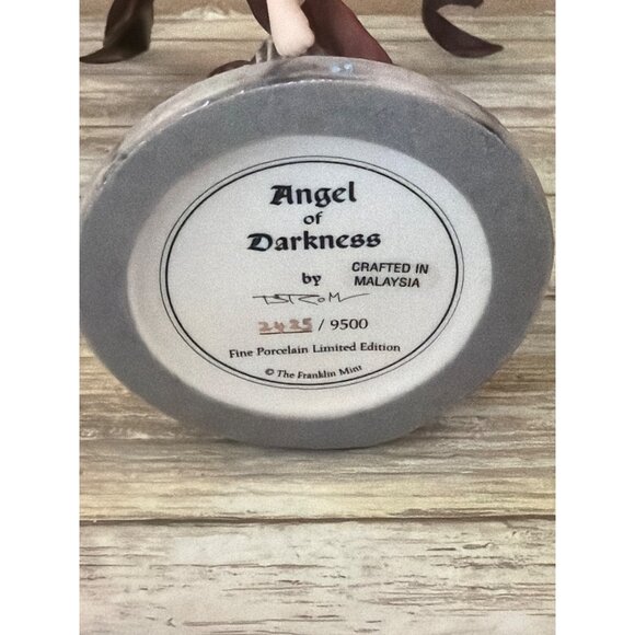 Franklin Mint Angel of Darkness Gerard Brom Ltd Ed Porcelain Figurine - NO Box - Picture 3 of 13